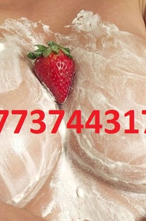 SABRINA - Escort Donna Modena